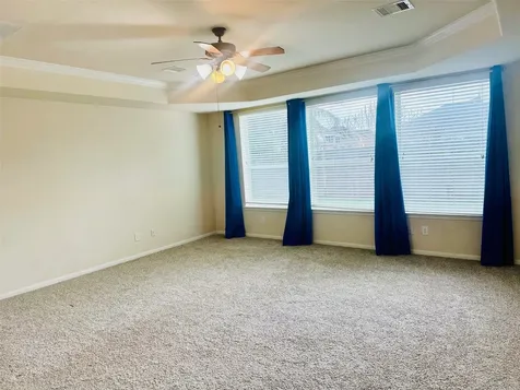 10002 Nathans Cove Houston TX 77089