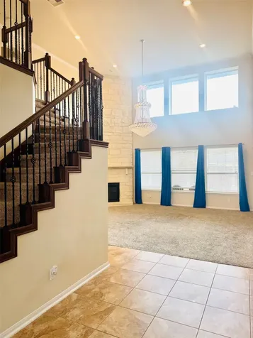 10002 Nathans Cove Houston TX 77089