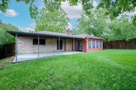 13215 Lake Breeze Lane Willis TX 77318