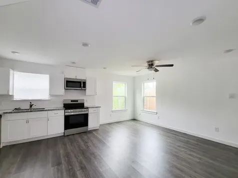 8122 Sterling Shire Street B Houston TX 77078
