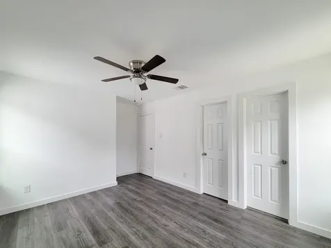 8122 Sterling Shire Street B Houston TX 77078