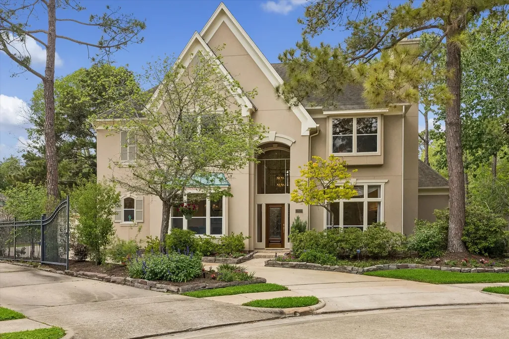 3827 Partridgeberry Court Houston TX 77059