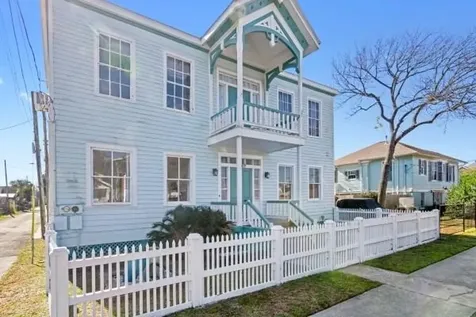 2417 Avenue M Galveston TX 77550