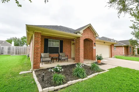 4107 Merlet Drive Pearland TX 77584