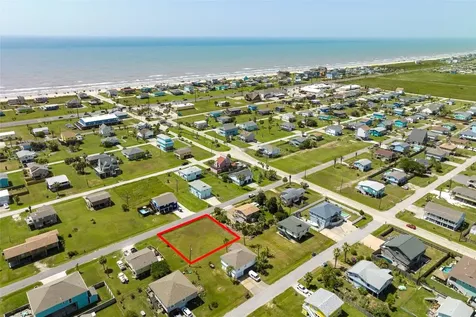 15 Lewis Scott Jamaica Beach TX 77554
