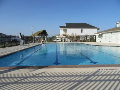 15 Lewis Scott Jamaica Beach TX 77554