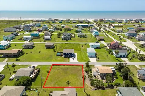 15 Lewis Scott Jamaica Beach TX 77554