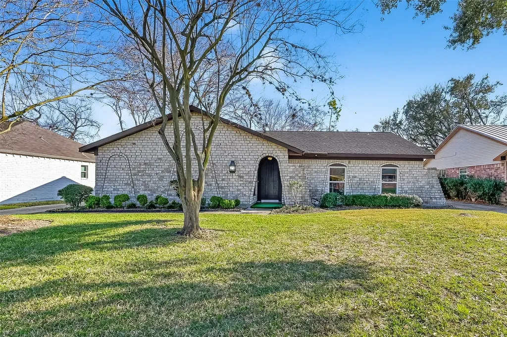 13719 Oakwood Lane Sugar Land TX 77498