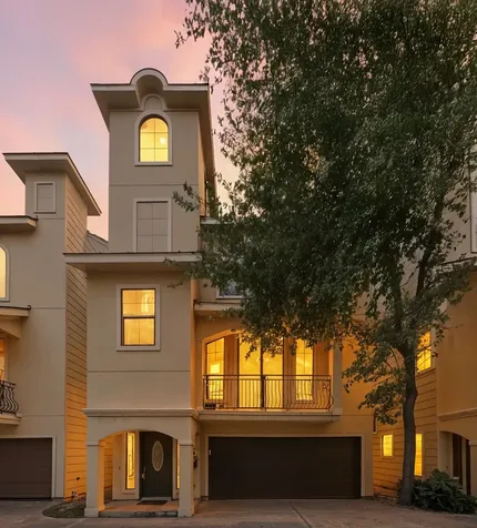 5310 Larkin Street B Houston TX 77007