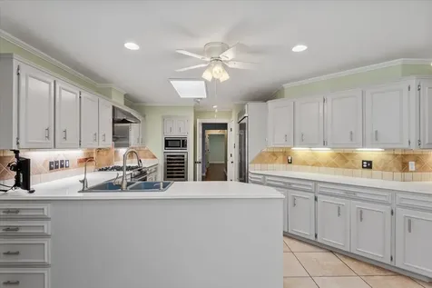 904 Holland Street Navasota TX 77868