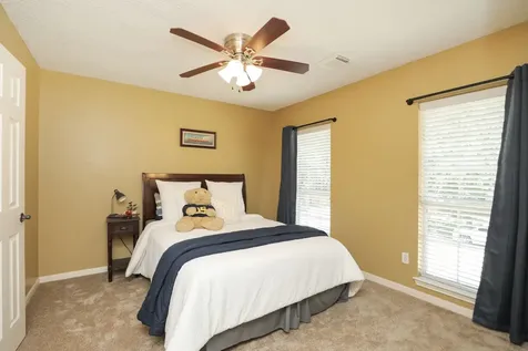427 W North Hill Drive Spring TX 77388