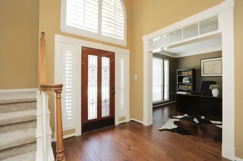 427 W North Hill Drive Spring TX 77388