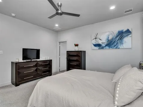 5702 Rucio Lane Houston TX 77092