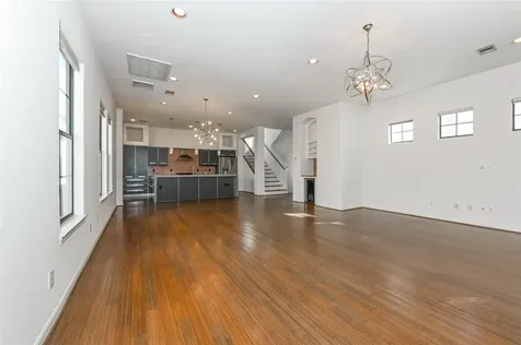 3948 Feagan Street Houston TX 77007