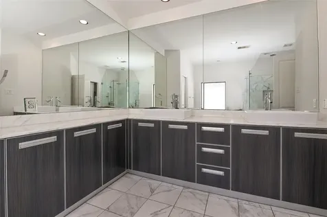 3948 Feagan Street Houston TX 77007