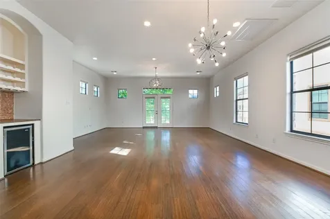 3948 Feagan Street Houston TX 77007
