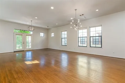 3948 Feagan Street Houston TX 77007
