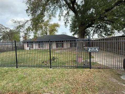 1803 Tidwell Lane Houston TX 77093