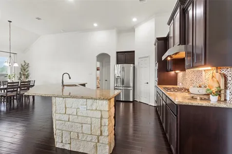 11810 Pearl Lane Mont Belvieu TX 77535