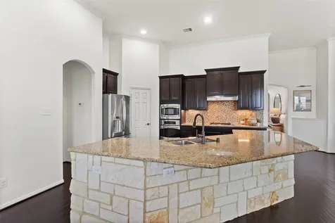 11810 Pearl Lane Mont Belvieu TX 77535