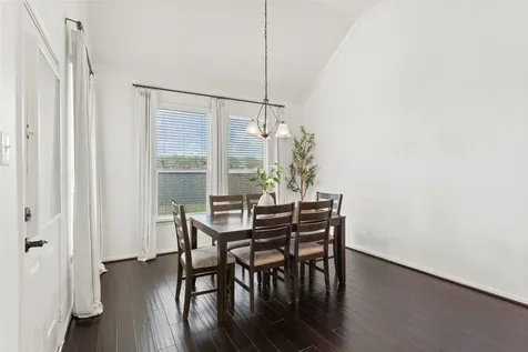 11810 Pearl Lane Mont Belvieu TX 77535
