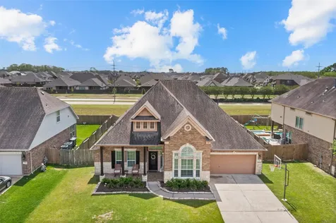 11810 Pearl Lane Mont Belvieu TX 77535