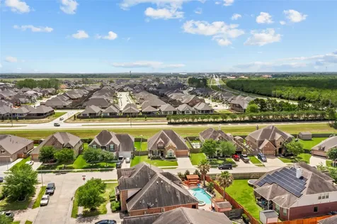 11810 Pearl Lane Mont Belvieu TX 77535