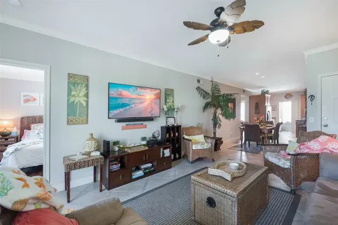 7000 Seawall Boulevard 524 Galveston TX 77551