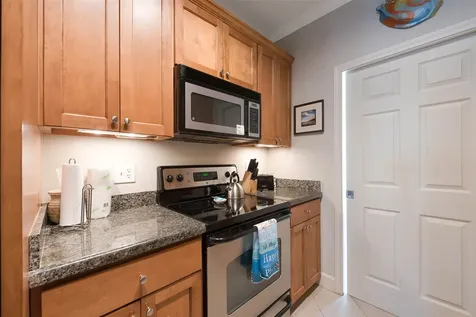 7000 Seawall Boulevard 524 Galveston TX 77551