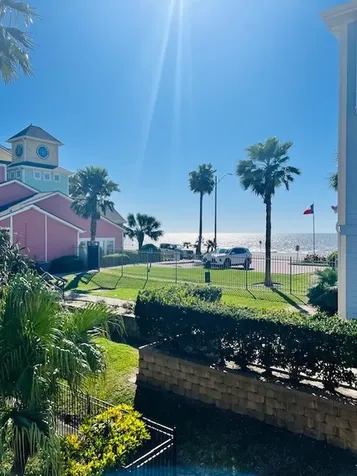 7000 Seawall Boulevard 524 Galveston TX 77551