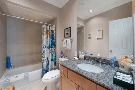7000 Seawall Boulevard 524 Galveston TX 77551