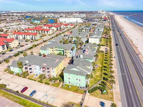 7000 Seawall Boulevard 524 Galveston TX 77551