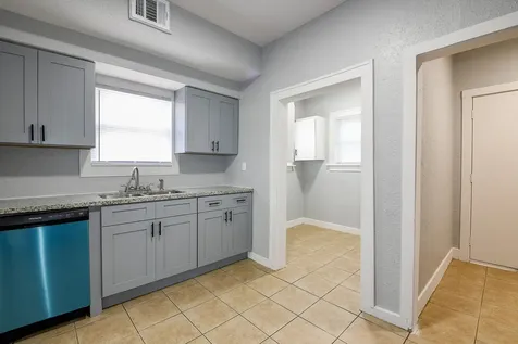 3015 Isabella Street Houston TX 77004