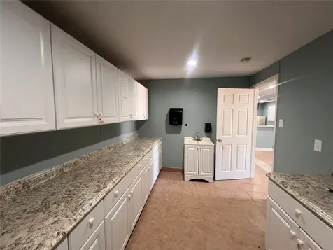 960 County Road 5021 Cleveland TX 77327