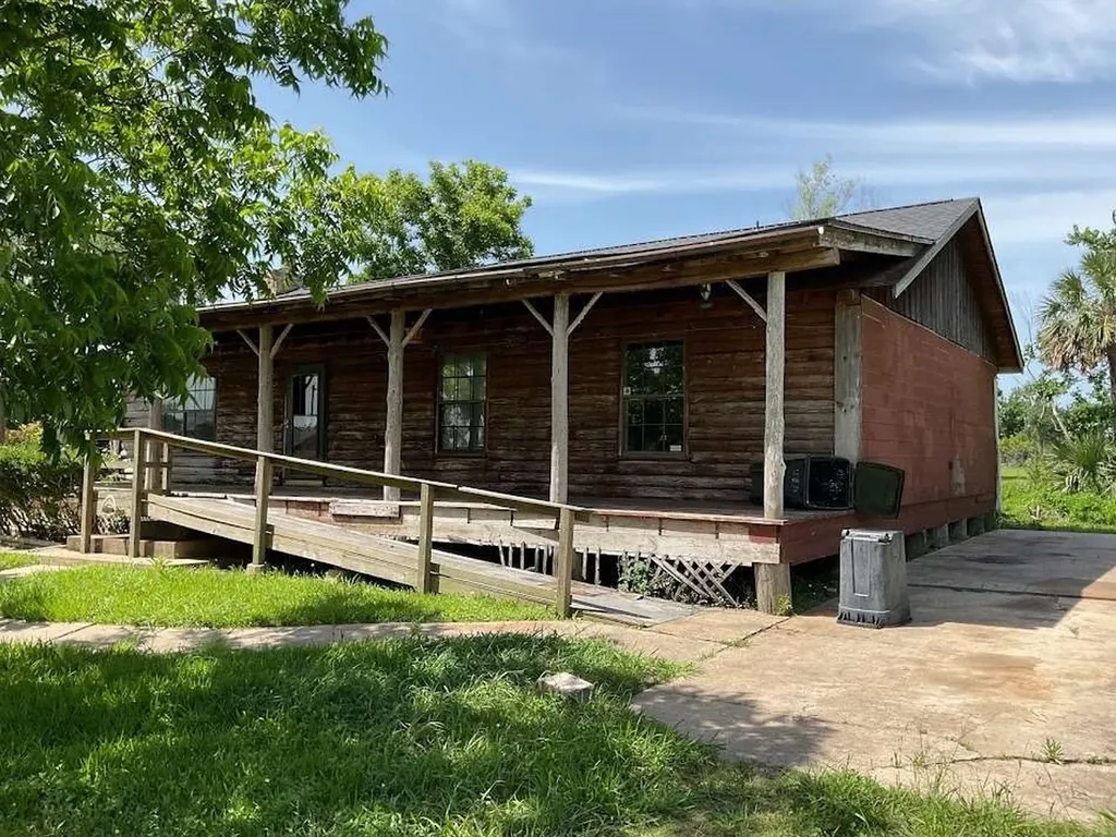 4012 County Road 461a Brazoria TX 77422