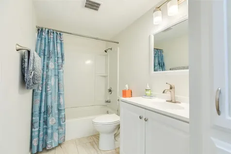 19 Dana Drive C Galveston TX 77554