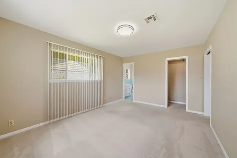 302 Village Drive Sugar Land TX 77498
