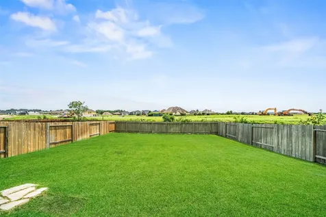 394 Terra Vista Circle Montgomery TX 77356