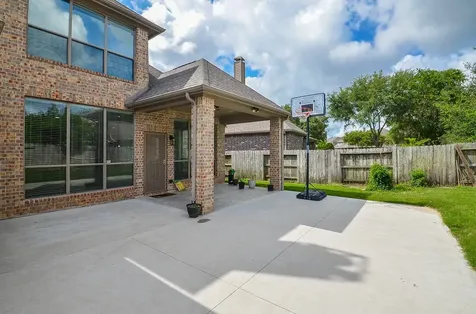 606 Floriencia Street Sugar Land TX 77479
