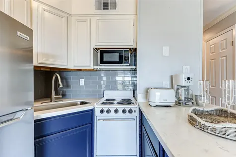 6102 Seawall Boulevard 262 Galveston TX 77551