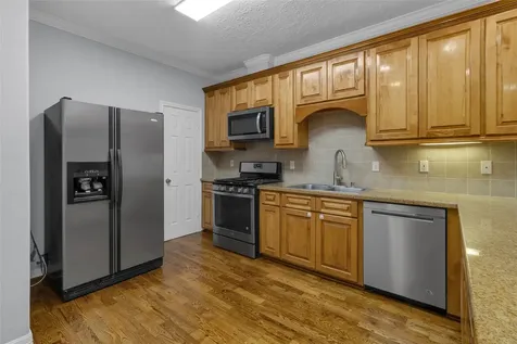 341 W 23rd Street Houston TX 77008