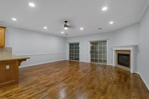 341 W 23rd Street Houston TX 77008