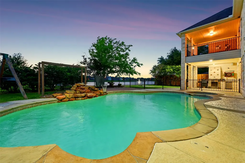 2903 Longhorn Circle Manvel TX 77578