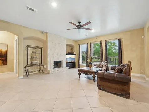 2903 Longhorn Circle Manvel TX 77578