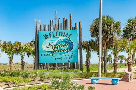 000 Yucca Avenue Lot 30 Surfside Beach TX 77541