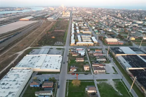 604 42nd Street Galveston TX 77550