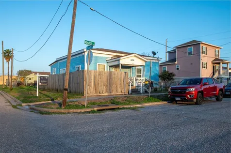 604 42nd Street Galveston TX 77550