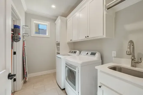 3214 Rose Hill Lane Bryan TX 77808