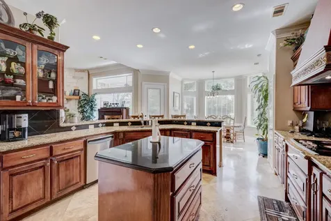 40 W Oaks Court Montgomery TX 77356