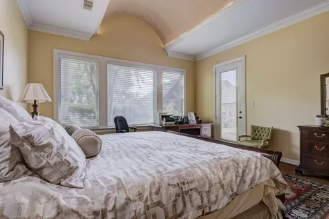 40 W Oaks Court Montgomery TX 77356